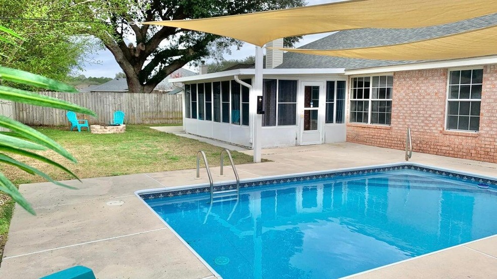 Sold $465,000