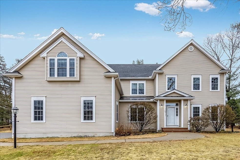 61 Bedford St, Burlington, MA 01803 - photo 1