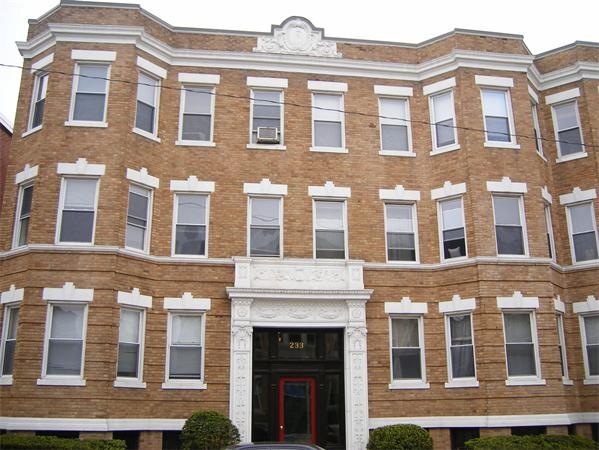233 Kelton St unit 5, Allston, MA 02134 - photo 1