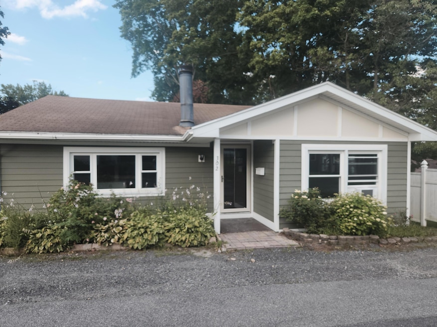 302 Ida St, Philipsburg, PA 16866 - photo 1