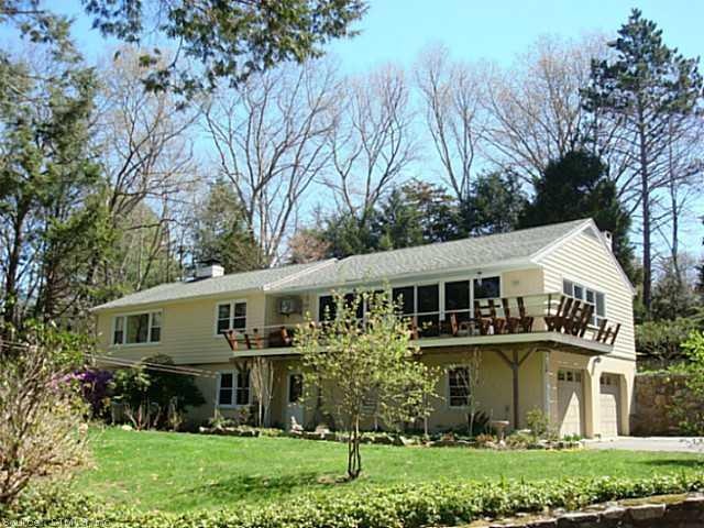 12 Cove Rd, Moodus, CT 06469 - photo 1