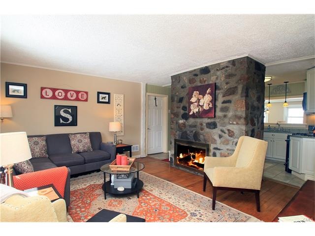 27 Manning St, New Fairfield, CT 06812 - photo 1