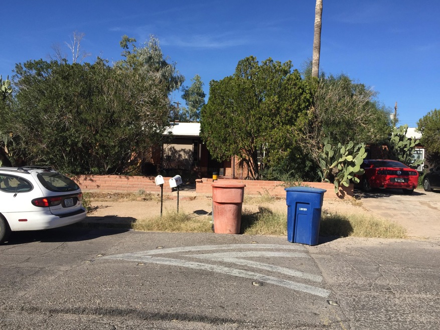 317 E Lester St, Tucson, AZ 85705 - photo 1