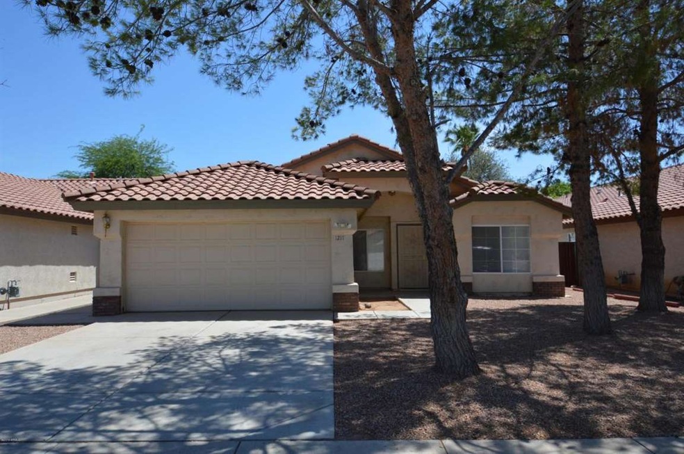 1217 E Washington Ave, Gilbert, AZ 85234 - photo 1