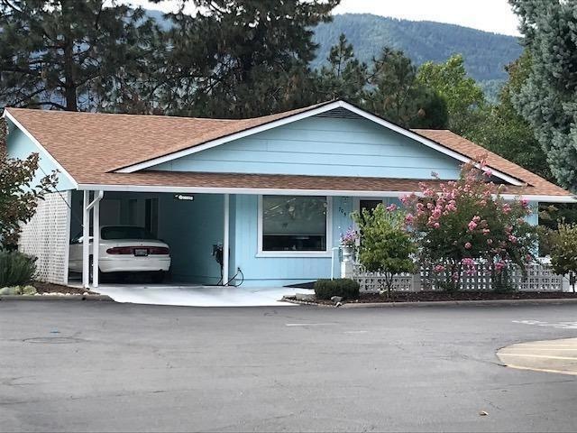 705 Brookside Cir, Rogue River, OR 97537 - photo 1