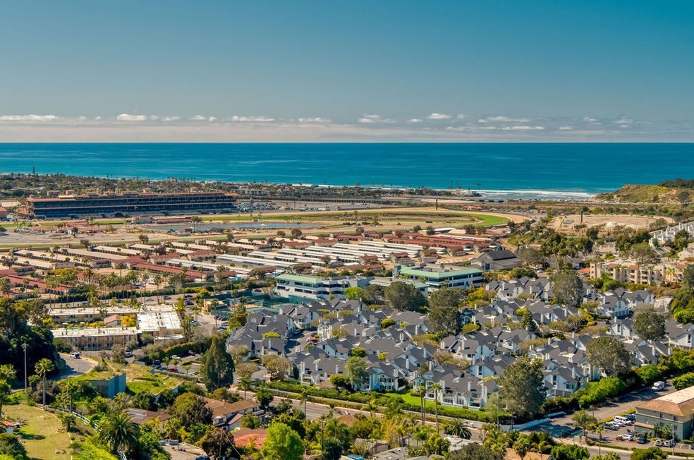 524 Via de la Valle unit E, Solana Beach, CA 92075 - photo 1