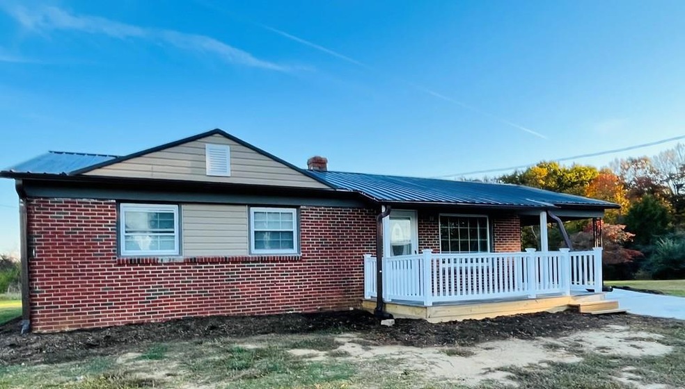 3173 W Sunrise Dr, Dry Fork, VA 24549 - photo 1