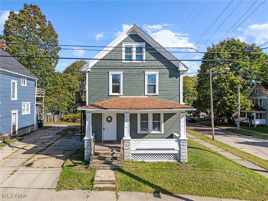 Under Contract $124,900