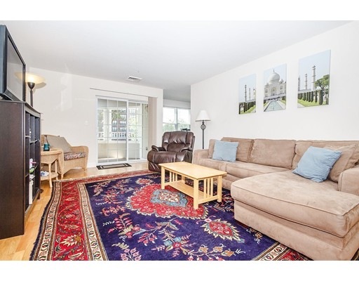 320 Rindge Ave unit 202, Cambridge, MA 02140 - photo 1