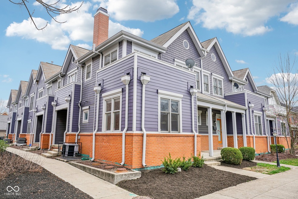 1557 N College Ave unit 3, Indianapolis, IN 46202 - photo 1