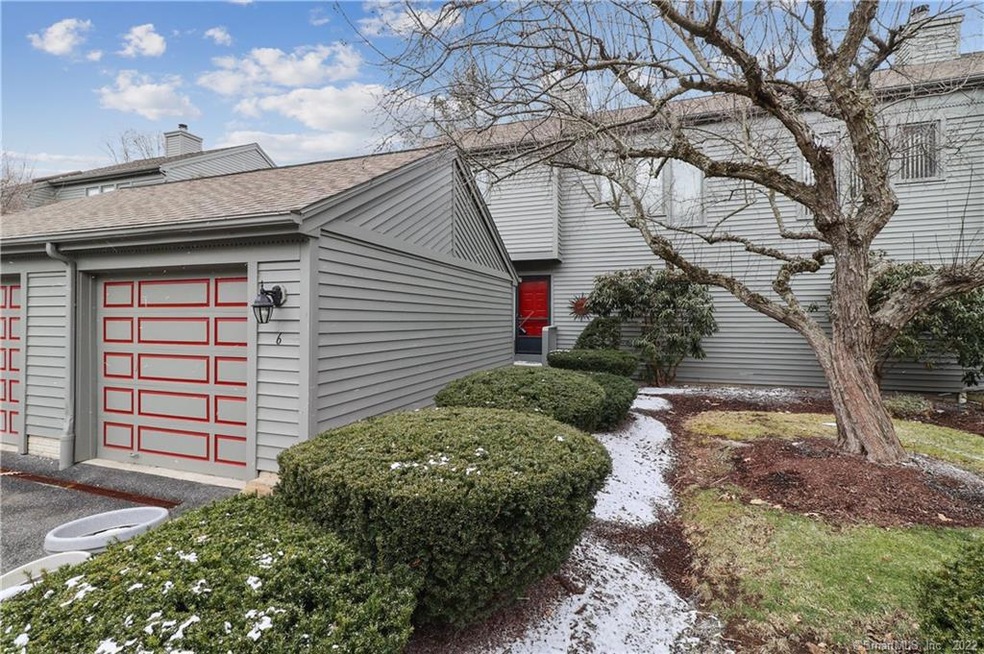 1 Car Garage, Just outside front door