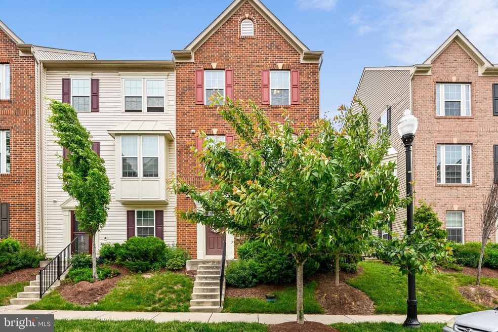 7525 Hearthside Way, Elkridge, MD 21075 - photo 1