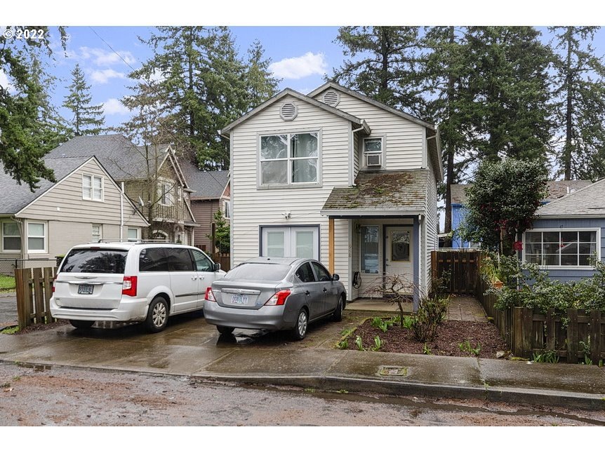 Sold $415,000 • Co-Listing Agent