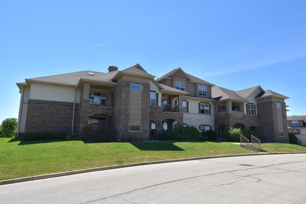 Franklin Oak condo