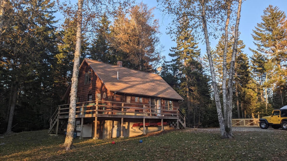 880 Castine Rd.