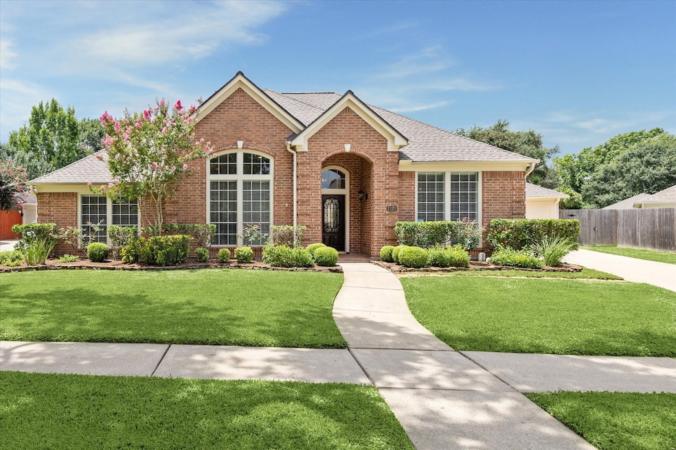 Pending $499,000