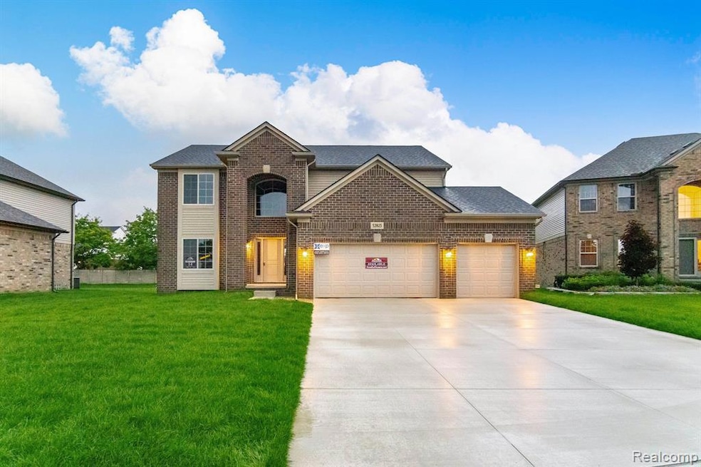 53925 Andrew Dr, New Baltimore, MI 48051 - photo 1