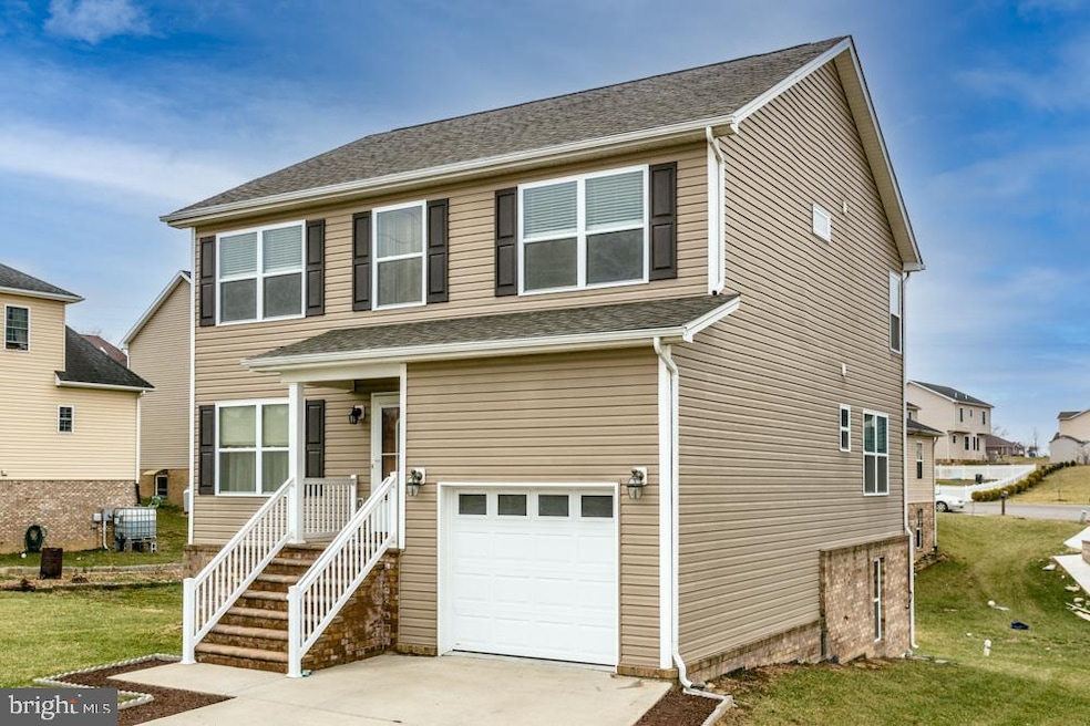 685 Bartlett Ct, Harrisonburg, VA 22801 - photo 1