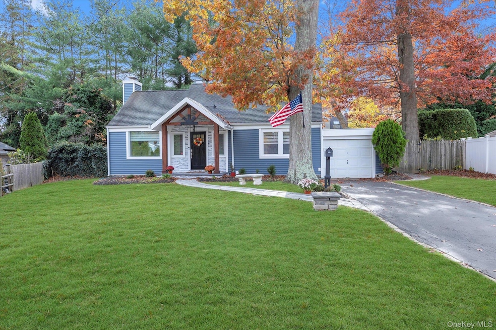 16 Piermont Ct, Melville, NY 11747 - photo 1