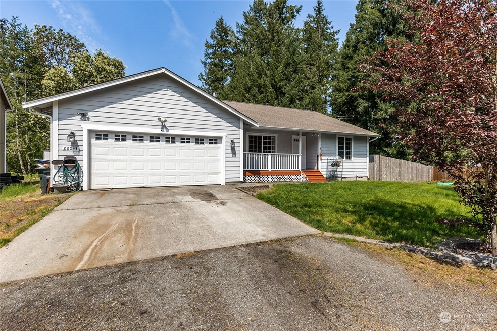 22043 Plateau Ct SE, Yelm, WA 98597 - photo 1