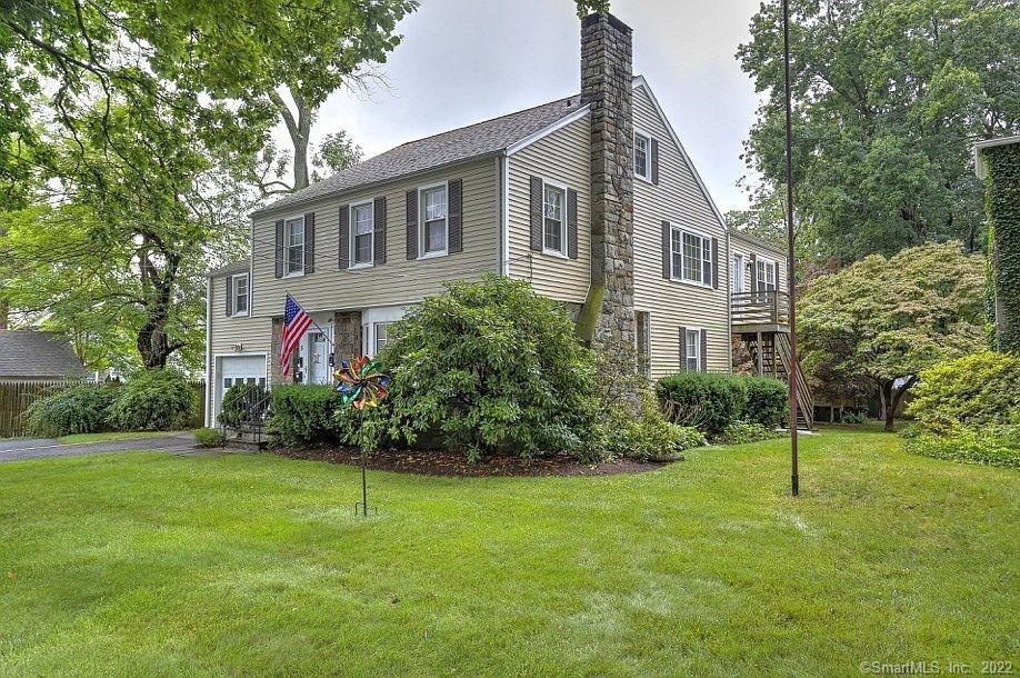 5 Bridge St unit 2, Norwalk, CT 06855 - photo 1