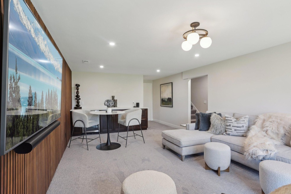 Sold $600,000 • Co-Listing Agent