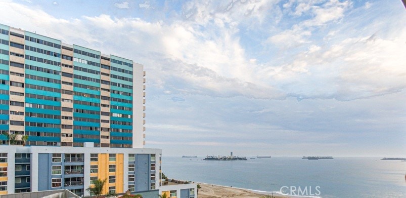The Queen's Surf unit 603, Long Beach, CA 90802 - photo 1
