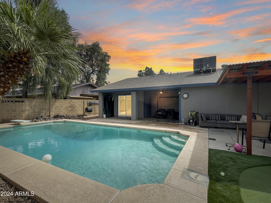 Big diving pool