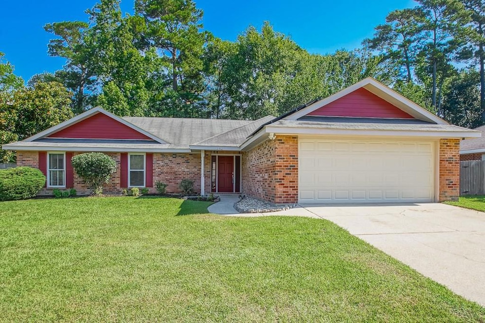 542 Driftwood Cir, Slidell, LA 70458 - photo 1