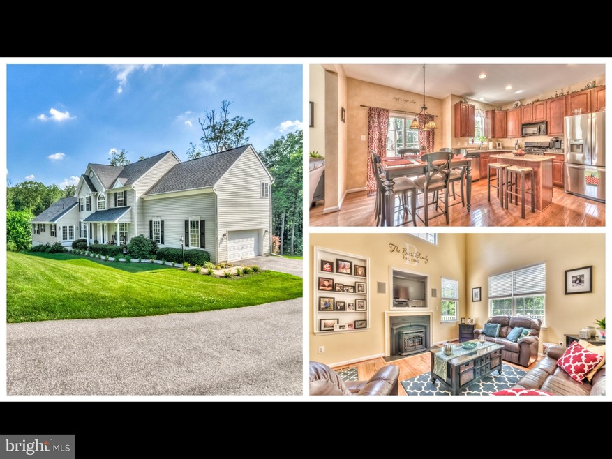 4902 Smithfield Dr, Manchester, MD 21102 - photo 1