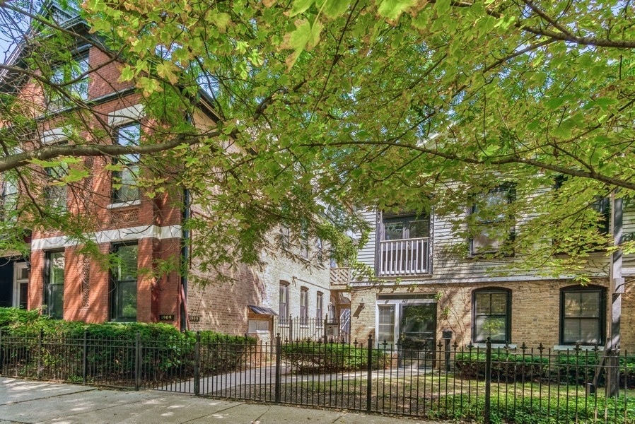 1909 N Orchard St unit H, Chicago, IL 60614 - photo 1