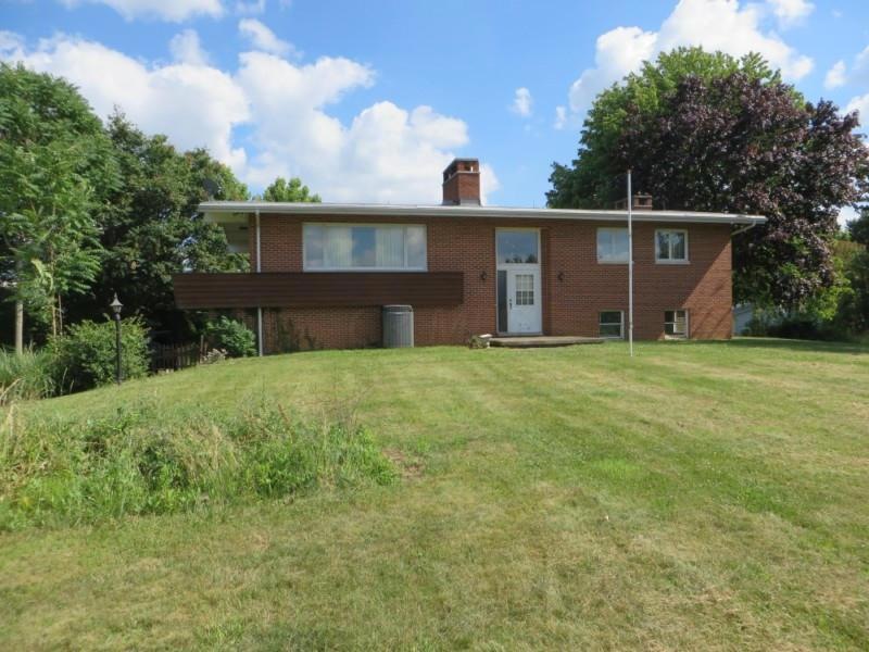 8673 Sugar Grove Rd, Sugar Grove, OH 43155 - photo 1