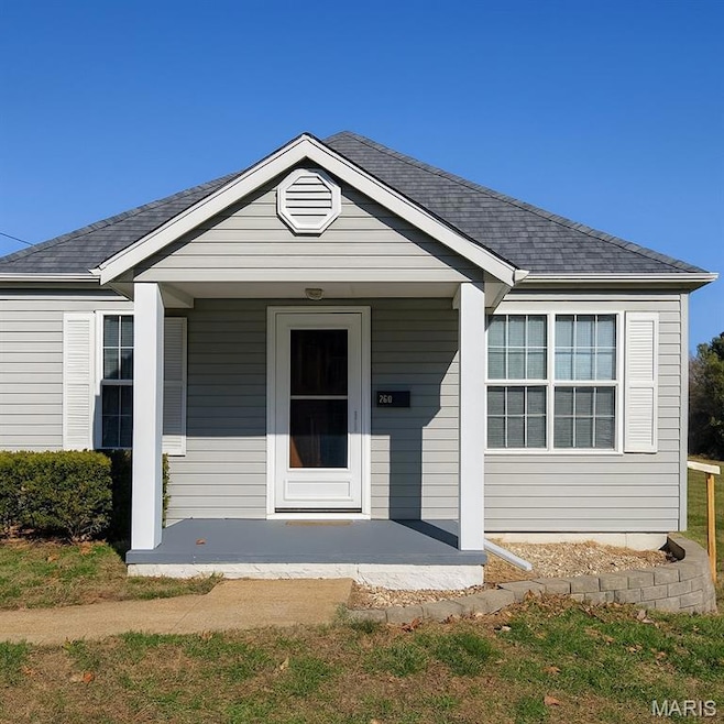 3 bed 1 bath move in ready!