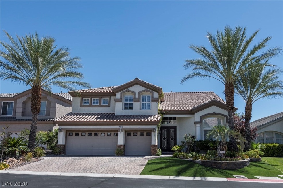 Beautiful Home in Private Gated community!!!!!