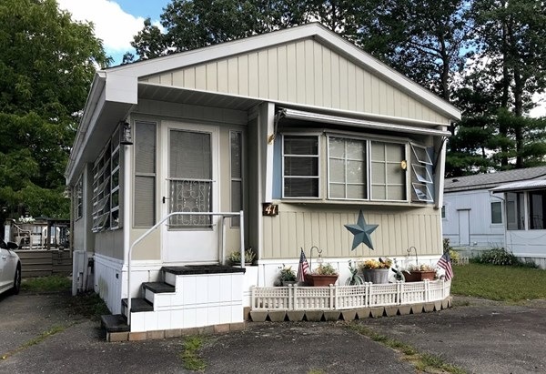 83 Clark Rd, Shirley, MA 01464 - photo 1