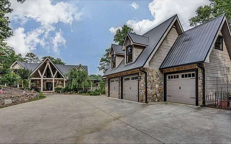 Exterior Front.