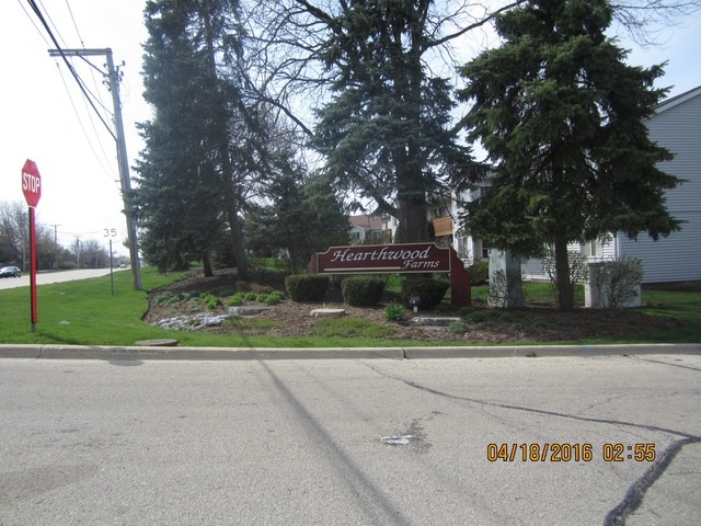 327 Newport Ln unit A1, Bartlett, IL 60103 - photo 1