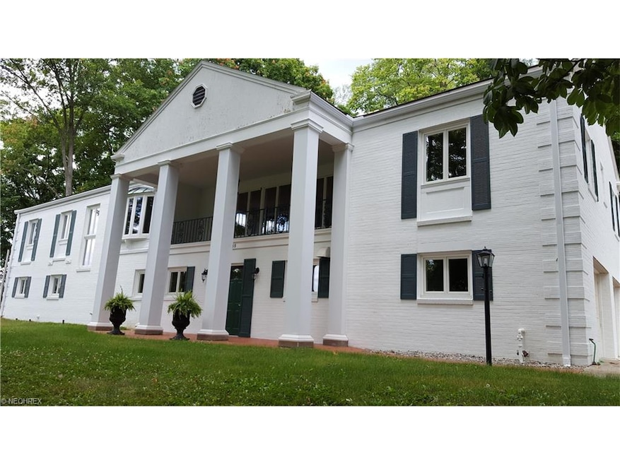 885 Sheridan Rd, Coshocton, OH 43812 - photo 1