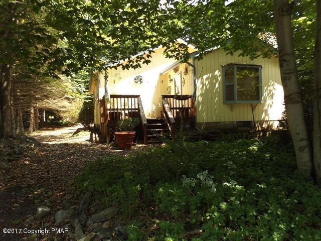 8552 Bumble Bee Way, Tobyhanna, PA 18466 - photo 1