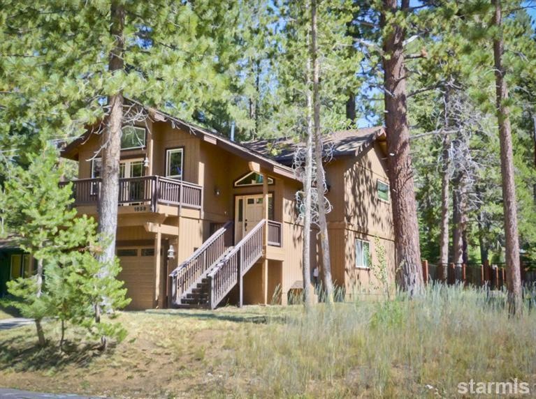 1859 Susquehana Right Side Exterior