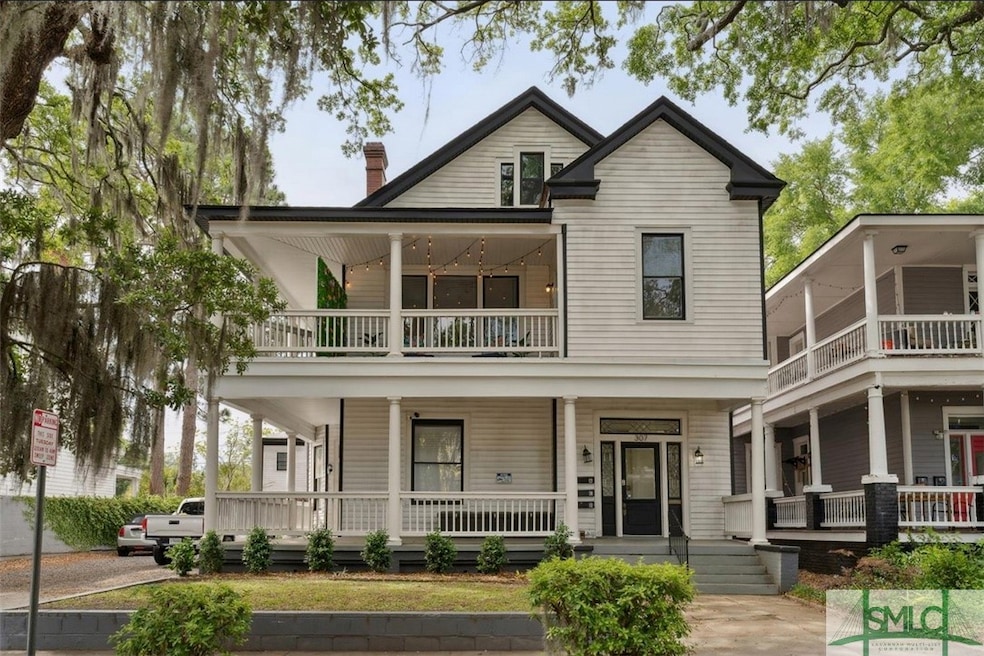 307 W 36th St, Savannah, GA 31401 - photo 1