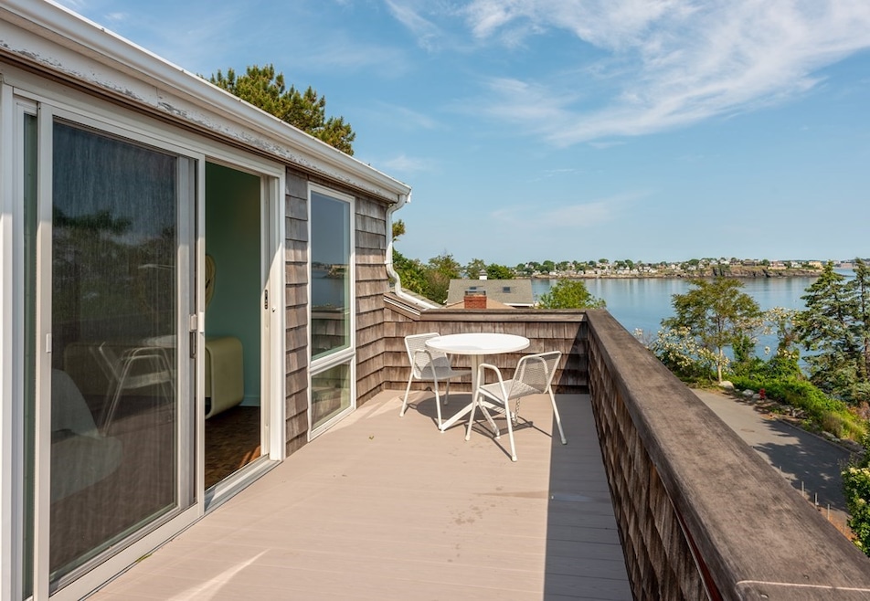 11 Maolis Rd, Nahant, MA 01908 - photo 1