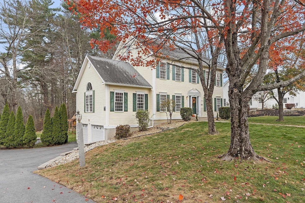 Under Contract $899,000