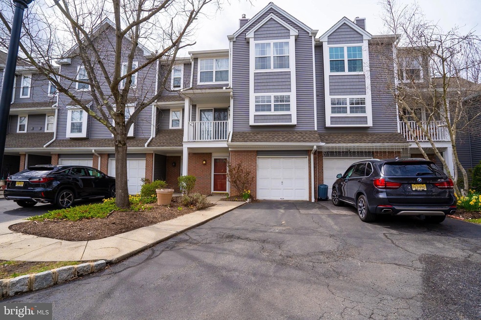 58 E Shrewsbury Place, Princeton, NJ 08540 - photo 1