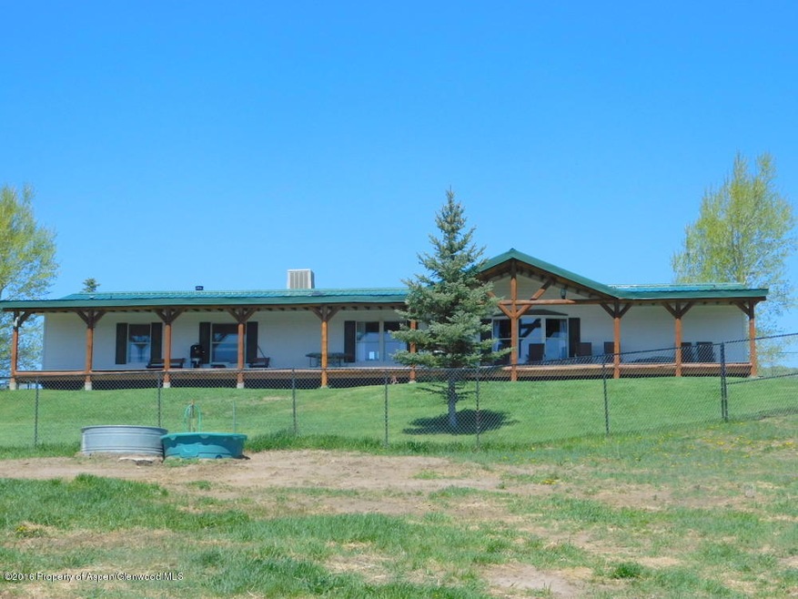 405 Hill Dr, Craig, CO 81625 - photo 1