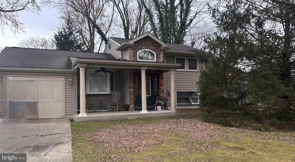 501 Devonshire Dr, Sewell, NJ 08080 - photo 1