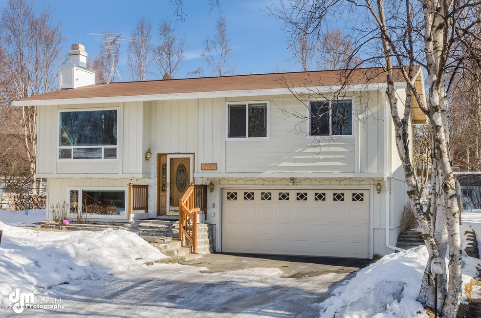 7101 Dawn Drive Anchorage AK-large-002-E