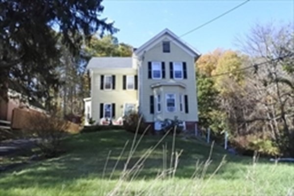 47 N Main St unit 1F, West Boylston, MA 01583 - photo 1