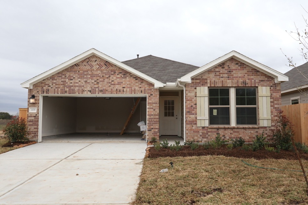 1171 Filly Creek Dr, Alvin, TX 77511 - photo 1