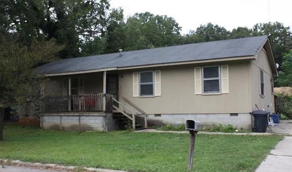 709 Quarry St, Anderson, SC 29624 - photo 1